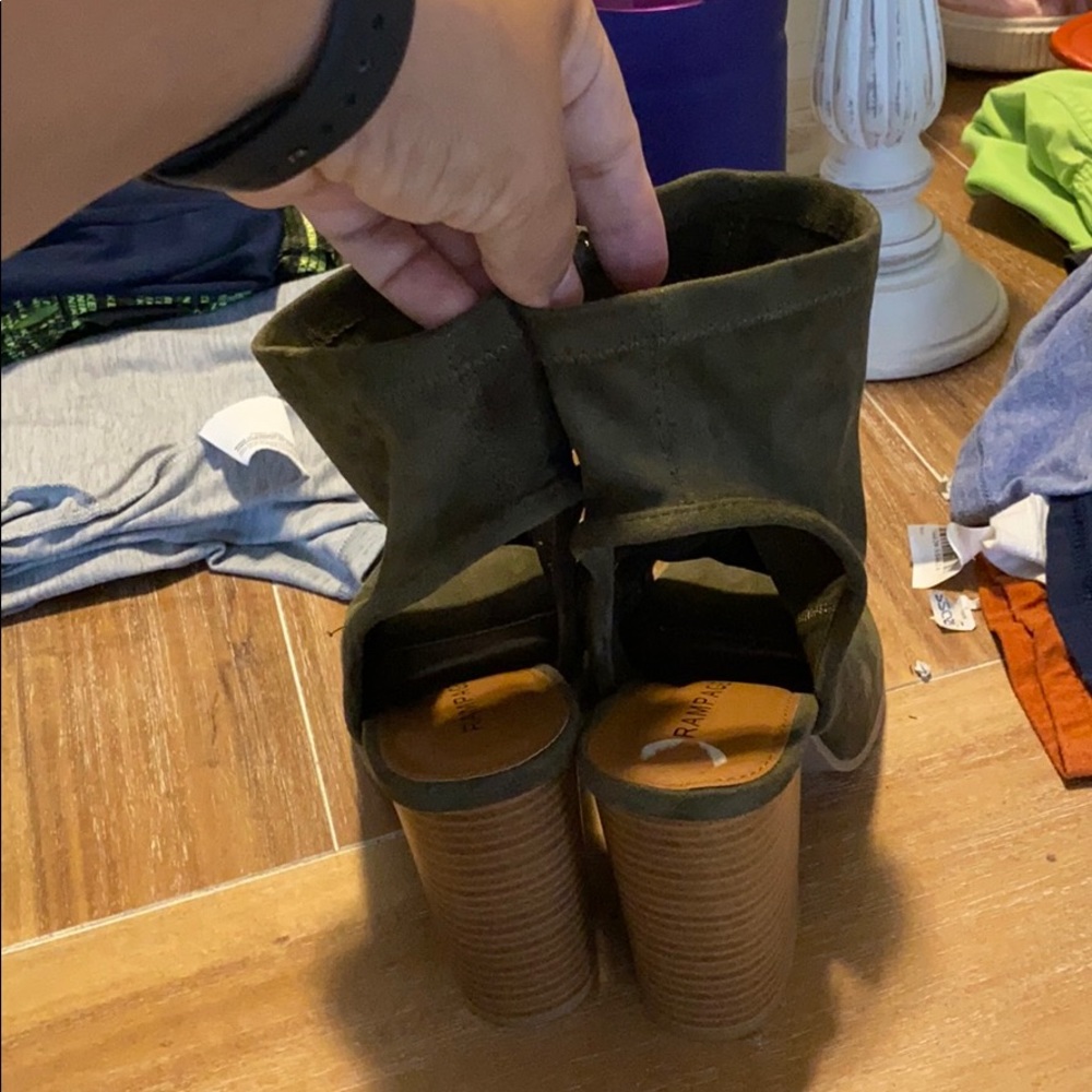 Booties - Picture 3 of 4
